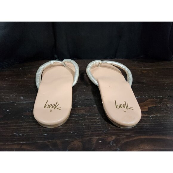 Beek Sunbird Silver Leather Thong Sandals/Sz. 8, NWOB - Picture 6 of 9